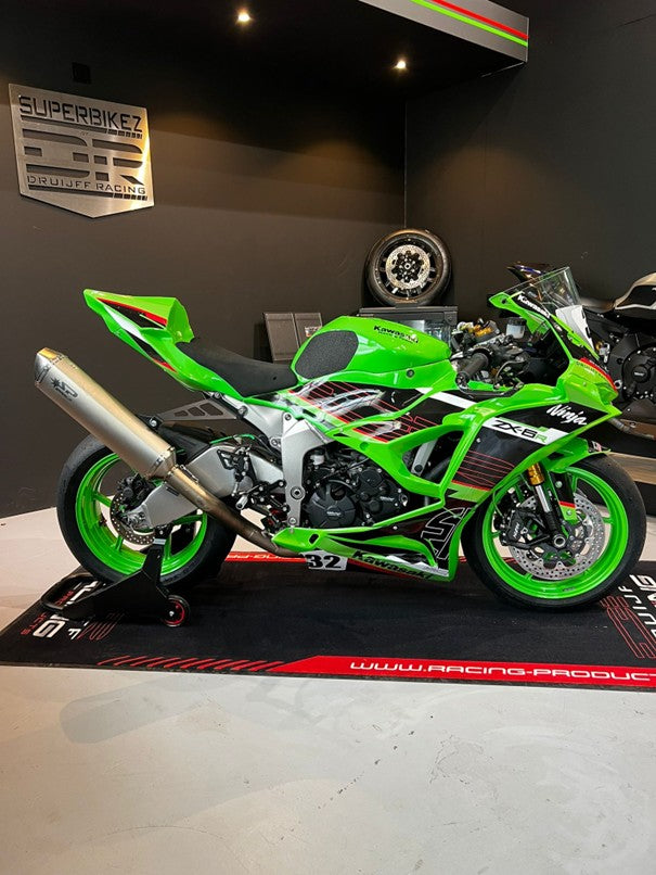 Kawasaki ZX-6R 2024 Race