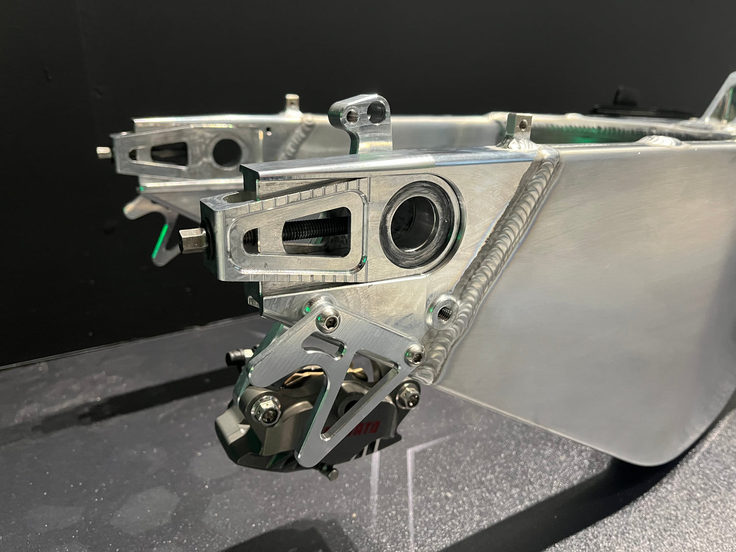 Chassis Factory K2S Kawasaki Ninja ZX-10R Swingarm