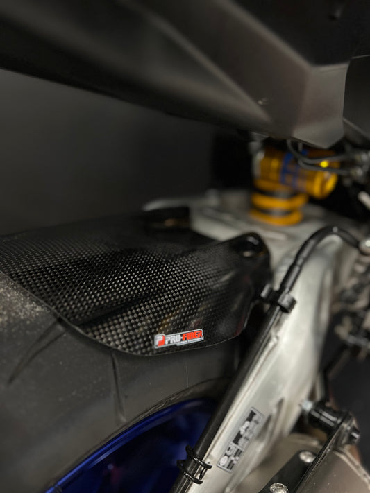 Yamaha R1M 2023 in nieuwstaat met veel opties en lage km stand