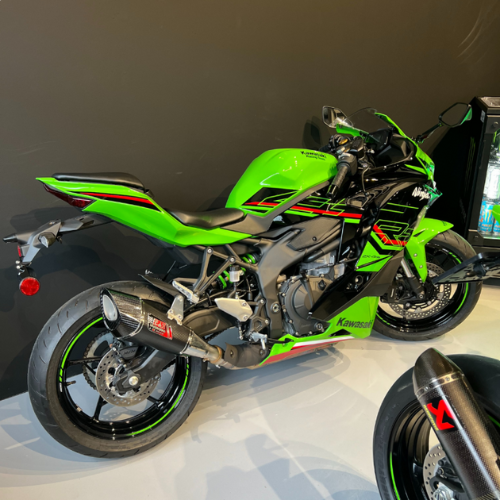 R-11 Slip-on Kawasaki Ninja ZX-4RR (2023-2024)
