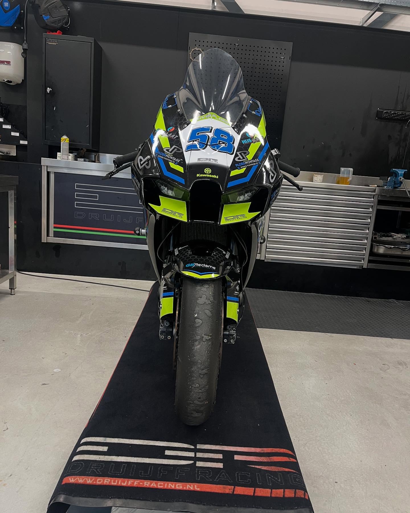 Kawasaki ZX-10R 2019 Superbike