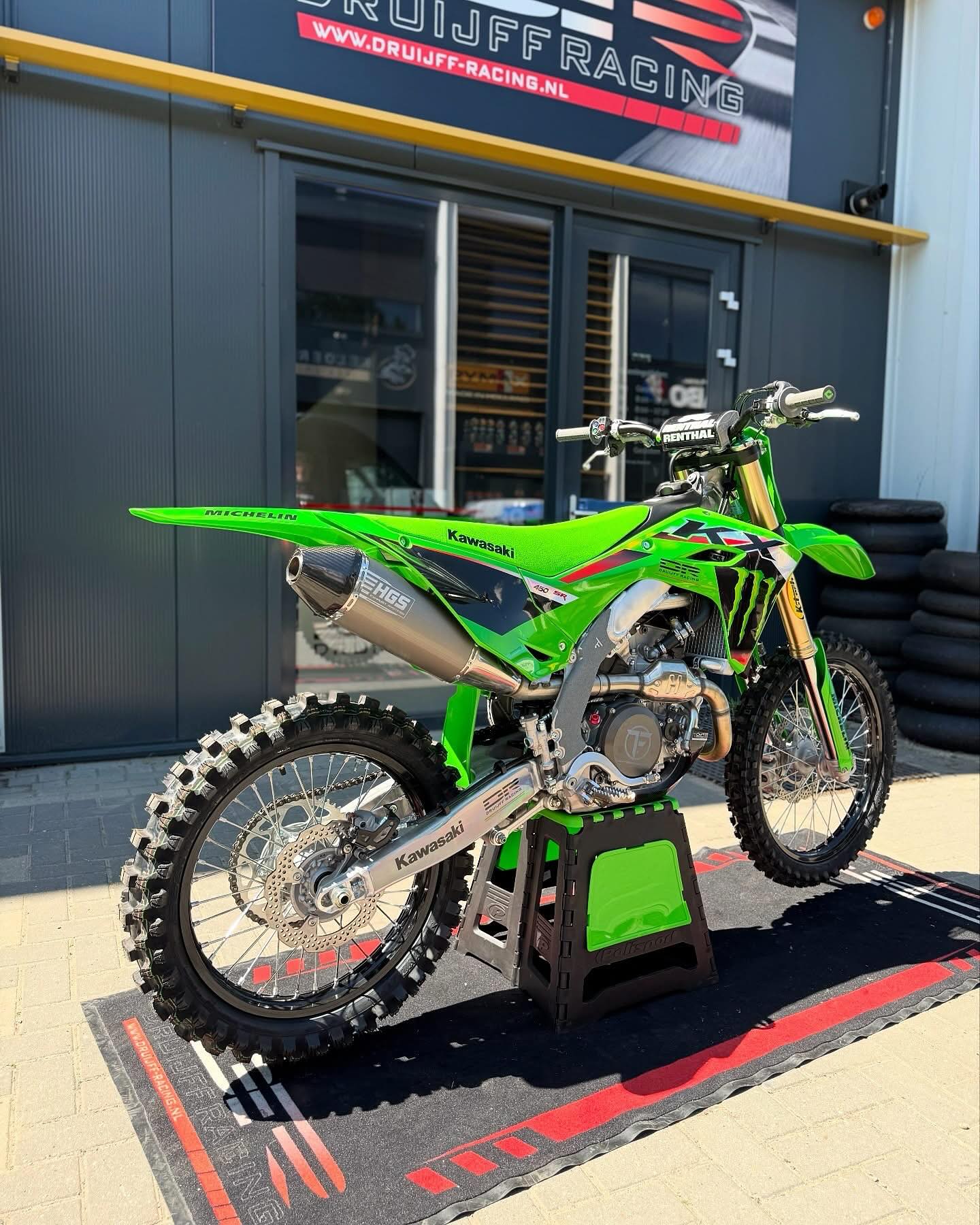 Kawasaki KX450 | 2025 demo