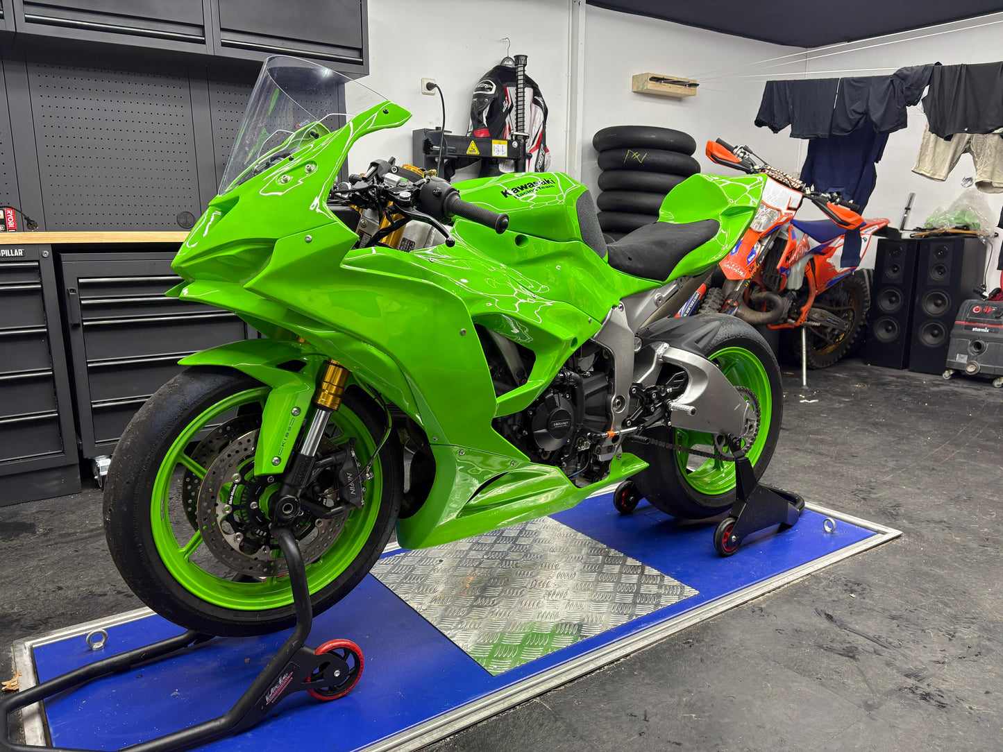 Kawasaki ZX-6R 2024